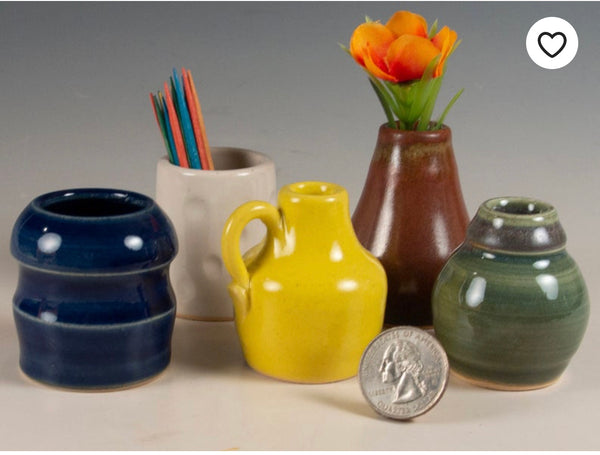 Miniature pottery 3 vases
